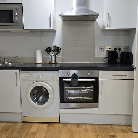 Westciti Chatsworth Road Apartments Κρόιντον Εξωτερικό φωτογραφία