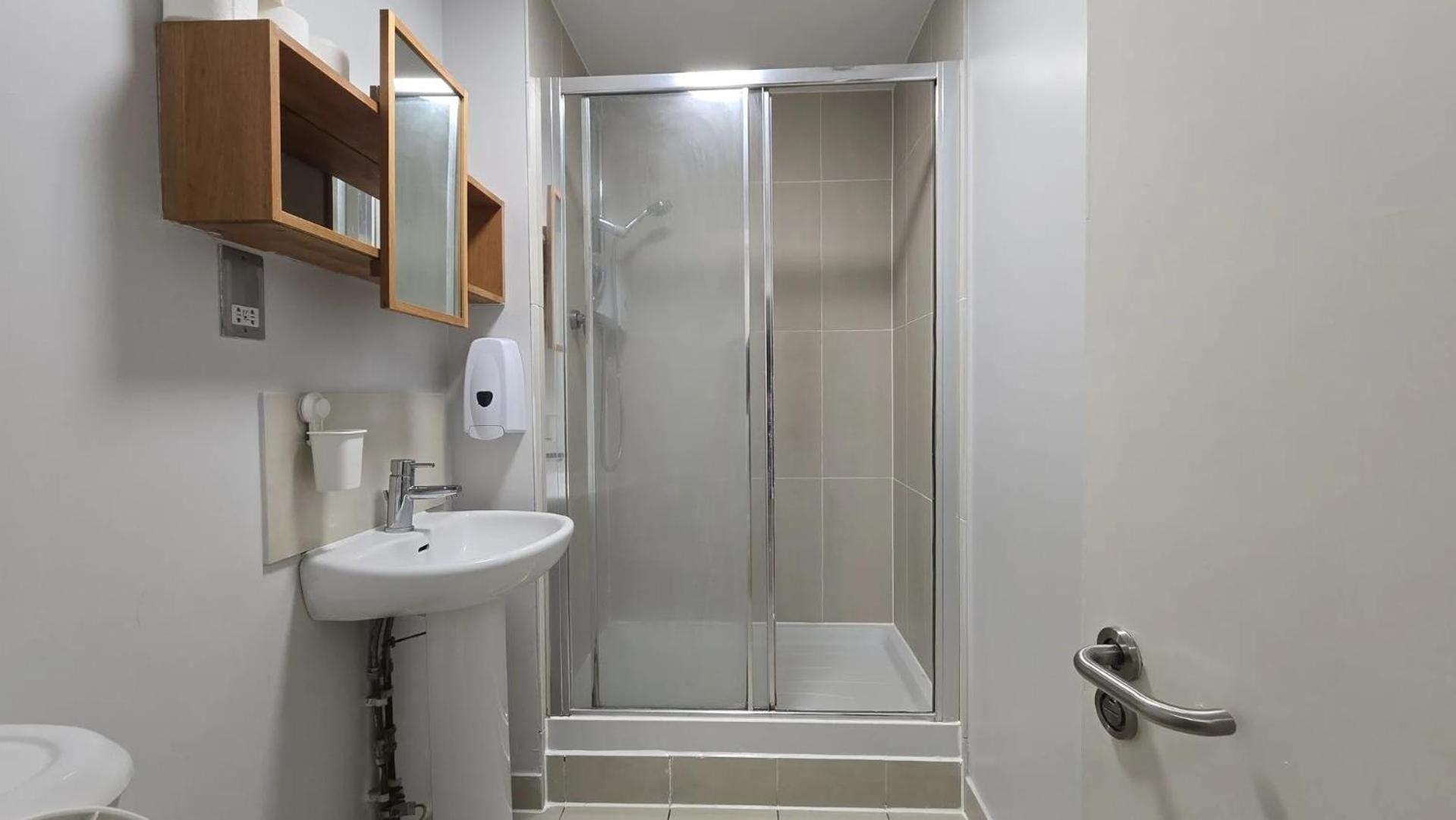 Westciti Chatsworth Road Apartments Κρόιντον Εξωτερικό φωτογραφία