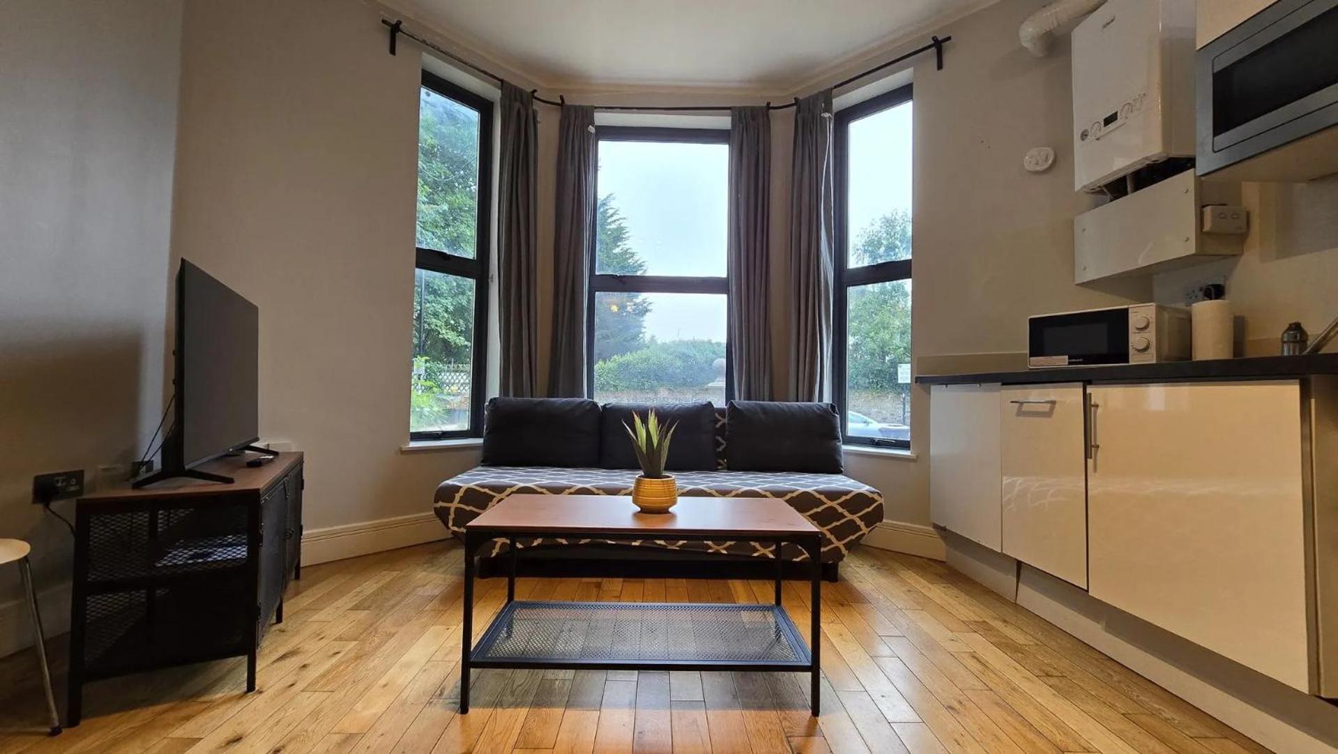 Westciti Chatsworth Road Apartments Κρόιντον Εξωτερικό φωτογραφία