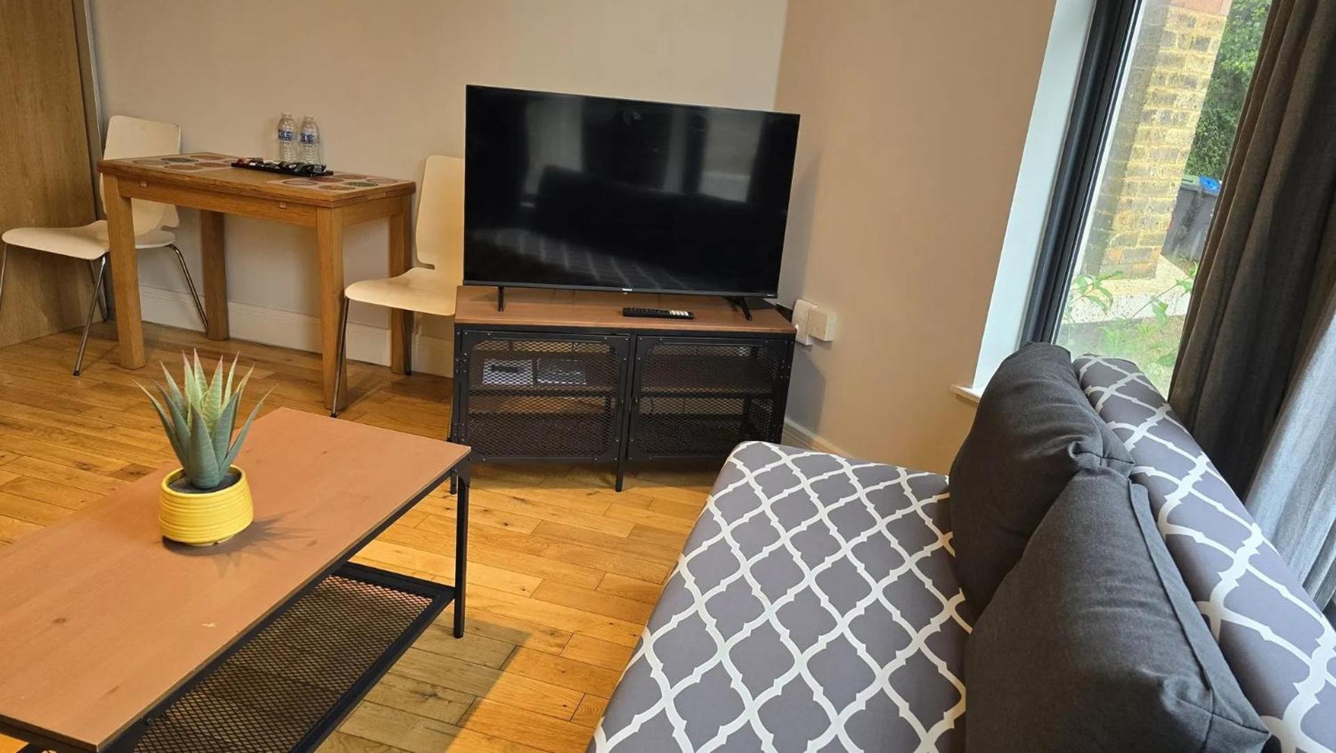 Westciti Chatsworth Road Apartments Κρόιντον Εξωτερικό φωτογραφία