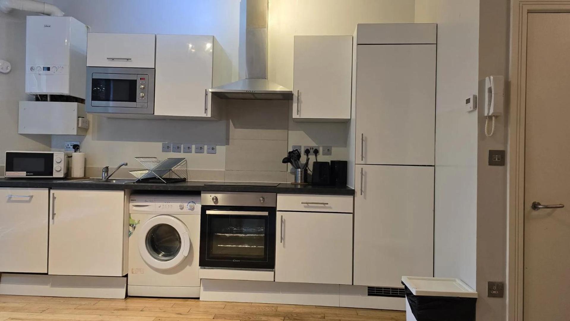 Westciti Chatsworth Road Apartments Κρόιντον Εξωτερικό φωτογραφία